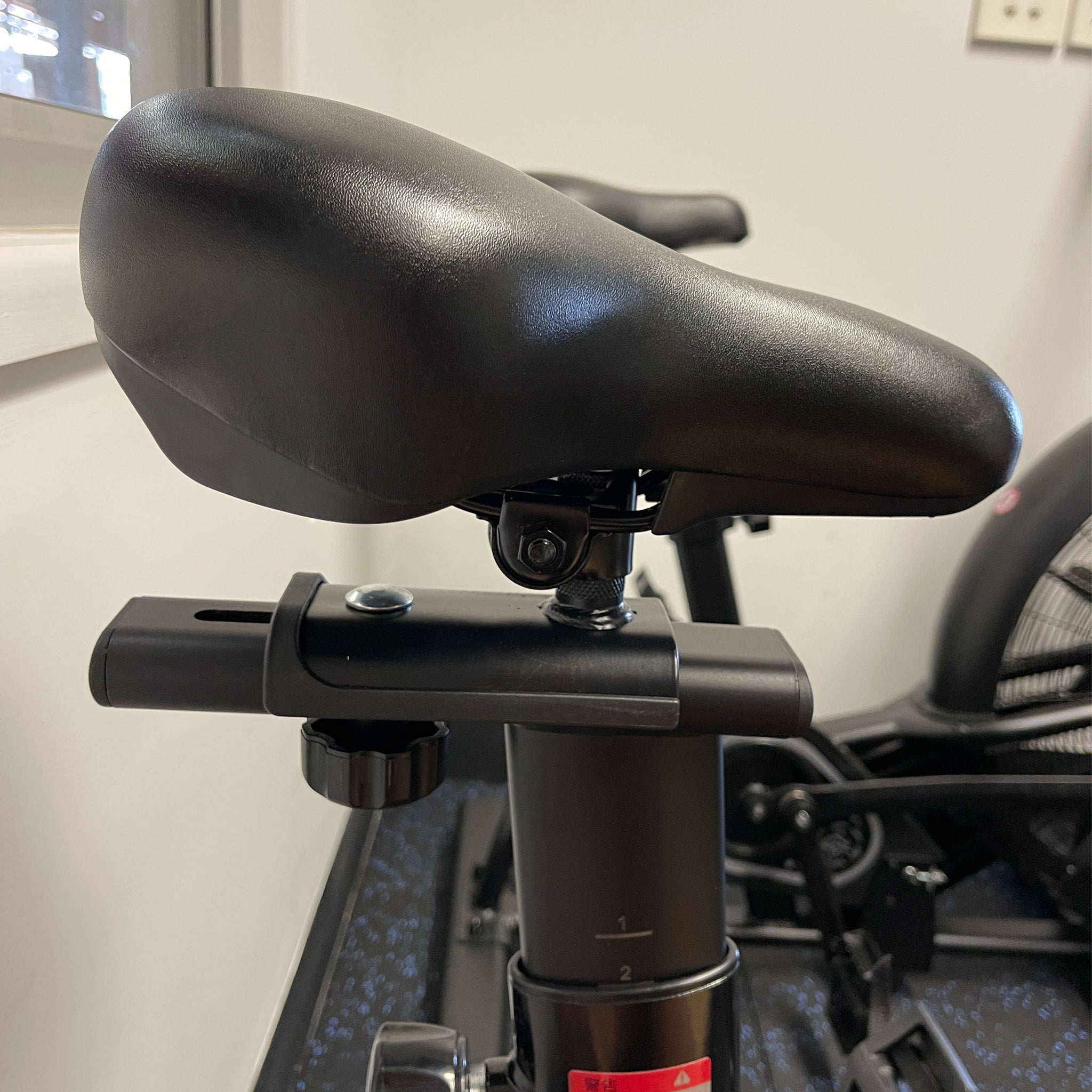 6KG Flywheel Spin Exercise Bike Magnetic Adjustable Resistance System - Oli Joy Sports 